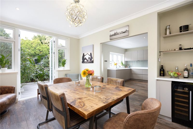 Valonia Gardens, East Putney, SW18