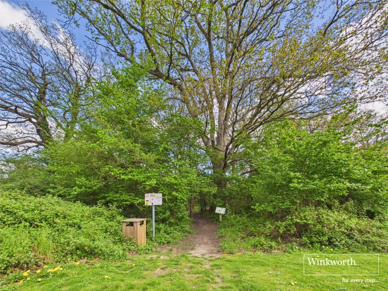 Lailey Path, Shinfield, RG2