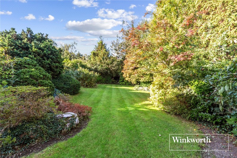 Deacons Hill Road, Elstree, Borehamwood, Hertfordshire, WD6