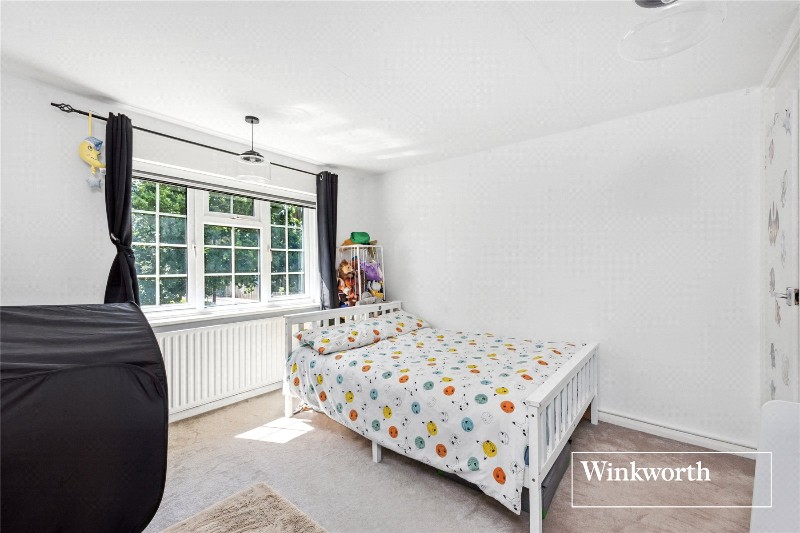Regina Close, High Barnet, EN5