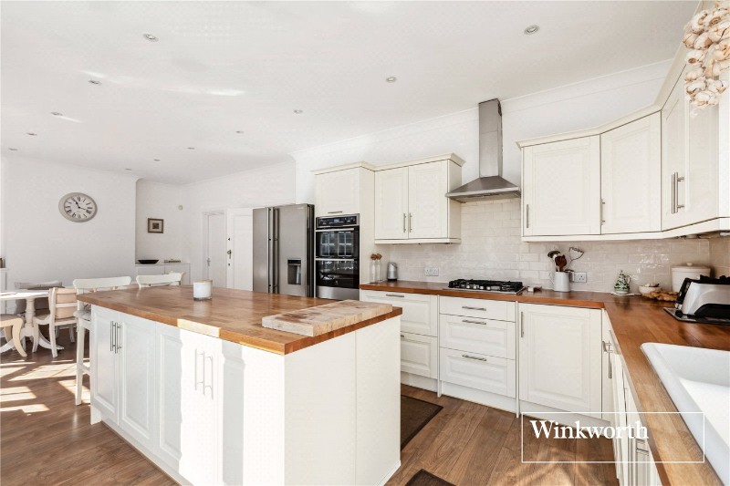 Templars Crescent, Finchley, London, N3