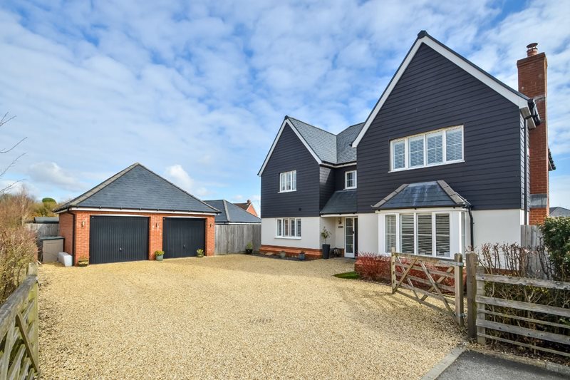 Downs Close, Broughton, Stockbridge, Hampshire, SO20