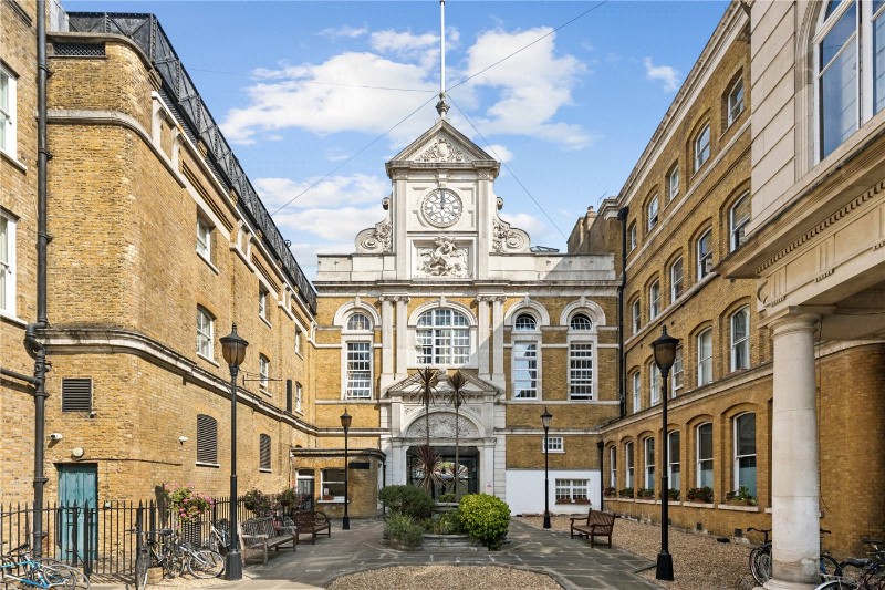 Albion Yard, Whitechapel Road, London, E1