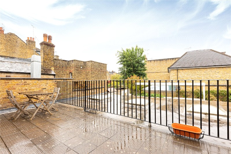Upper Richmond Road, Putney, London, SW15