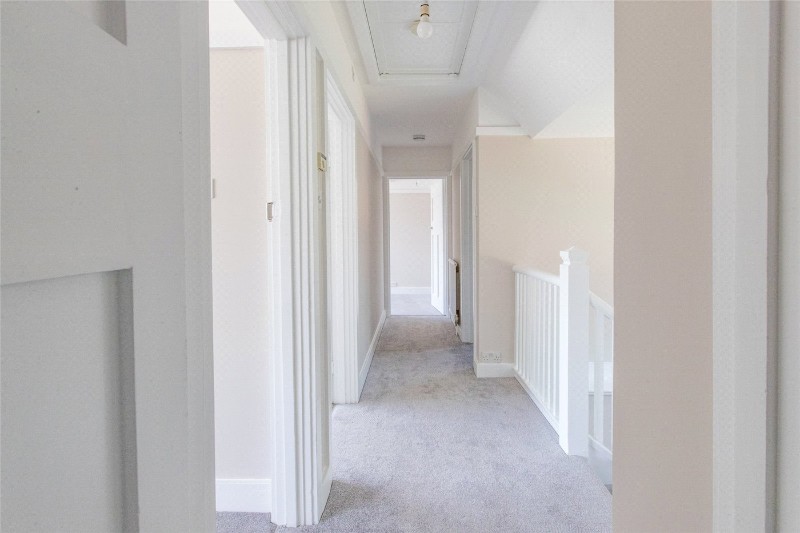 Manor Road, Milford On Sea, Lymington, Hampshire, SO41