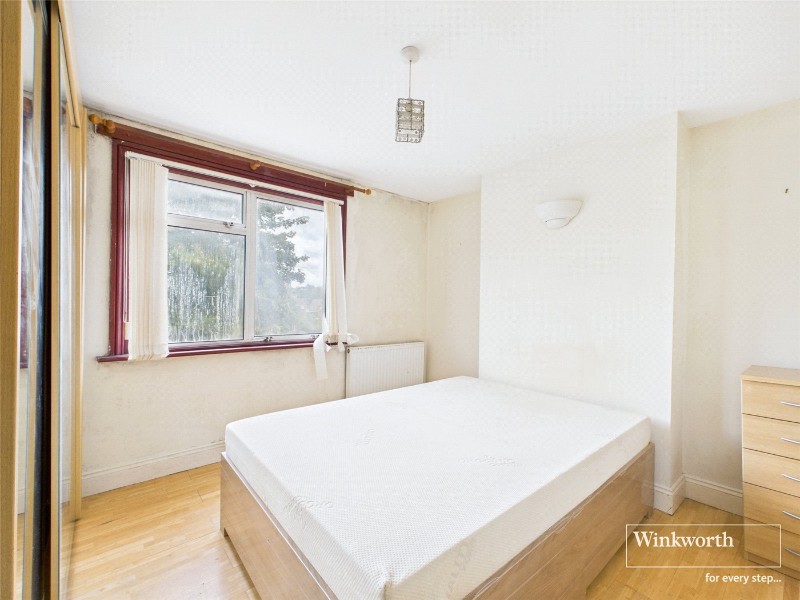 Basingstoke Road, Reading, Berkshire, RG2