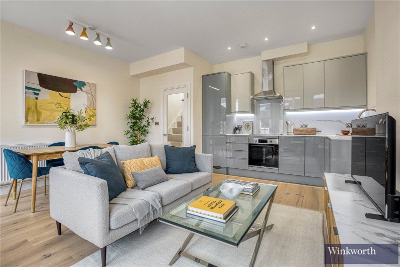 Bathurst Gardens, London, NW10