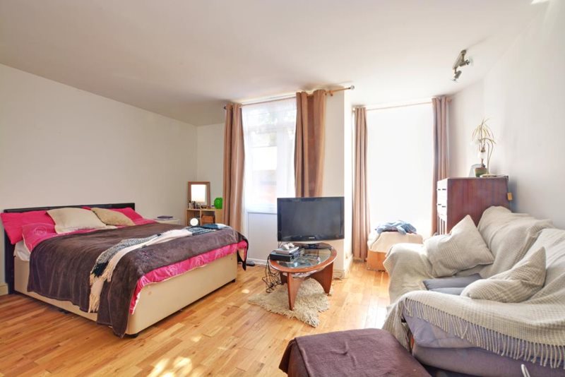 Kidbrooke Grove, Blackheath, London, SE3