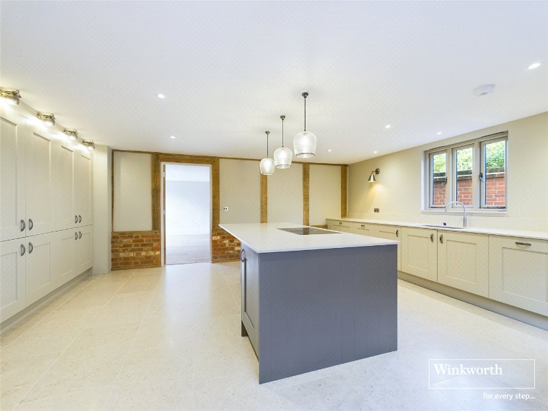 Islandstone Lane, Hurst, Reading, Berkshire, RG10