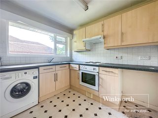 Dudsbury Avenue, Ferndown, Dorset, BH22