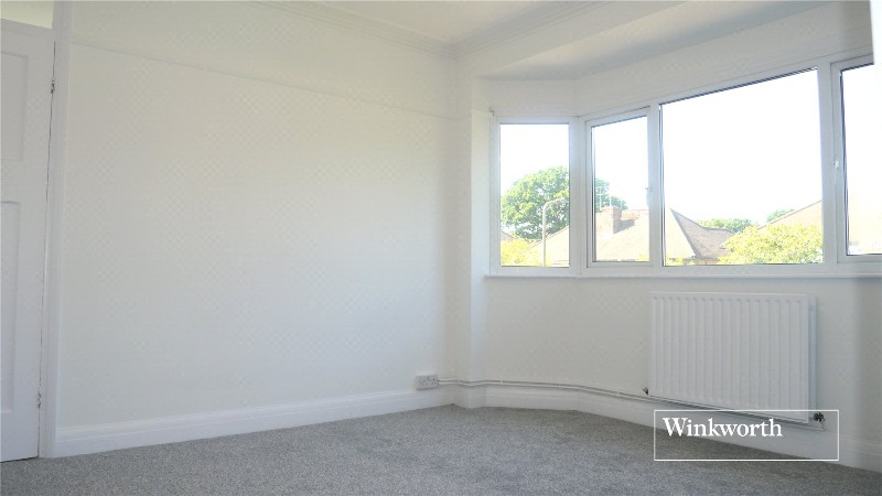 Connaught Road, Barnet, EN5