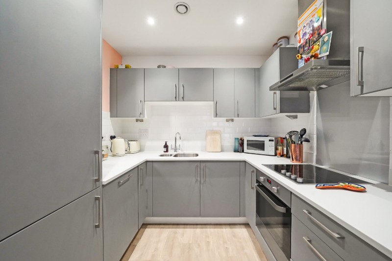 Eaton Walk, London, SE15