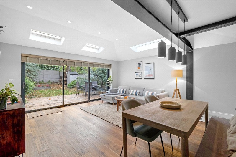 Oakhurst Grove, East Dulwich, London, SE22