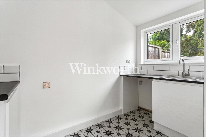 Oakfield Road, London, N14