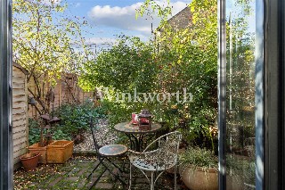 Darwin Road, London, N22