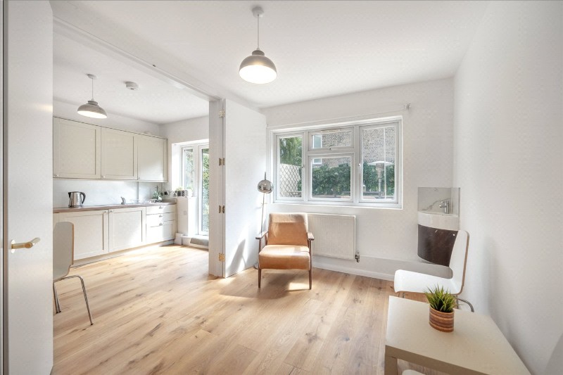 Finchley Road, St John&#39;s Wood, London, NW8