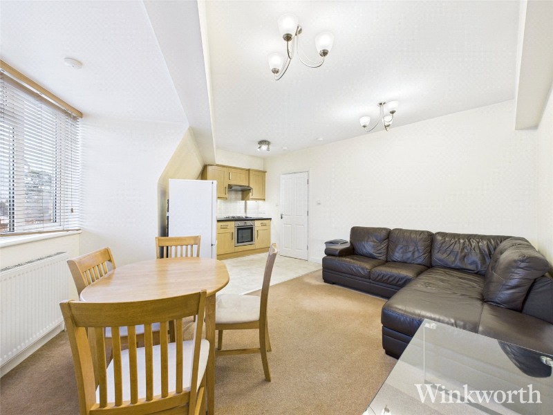 Grosvenor Parade, Uxbridge Road, London, W5