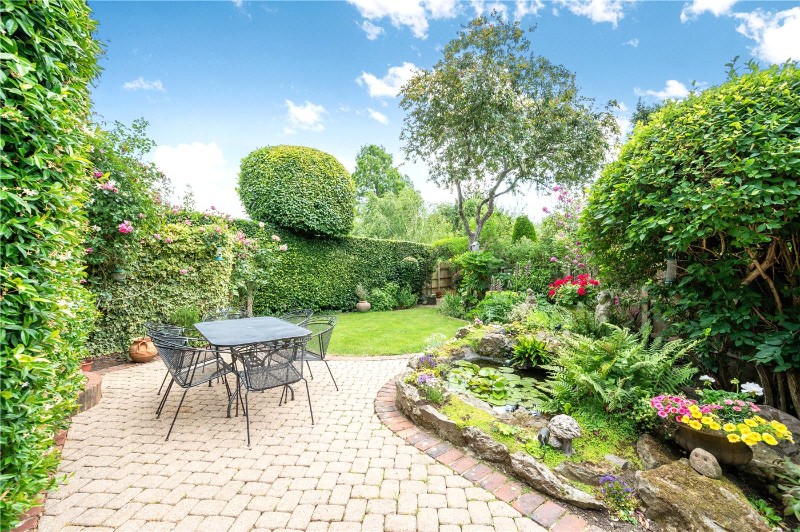Tattenham Way, Burgh Heath, Tadworth, Surrey, KT20