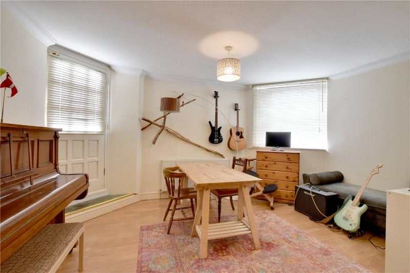 Shooters Hill Road, Blackheath, London, SE3