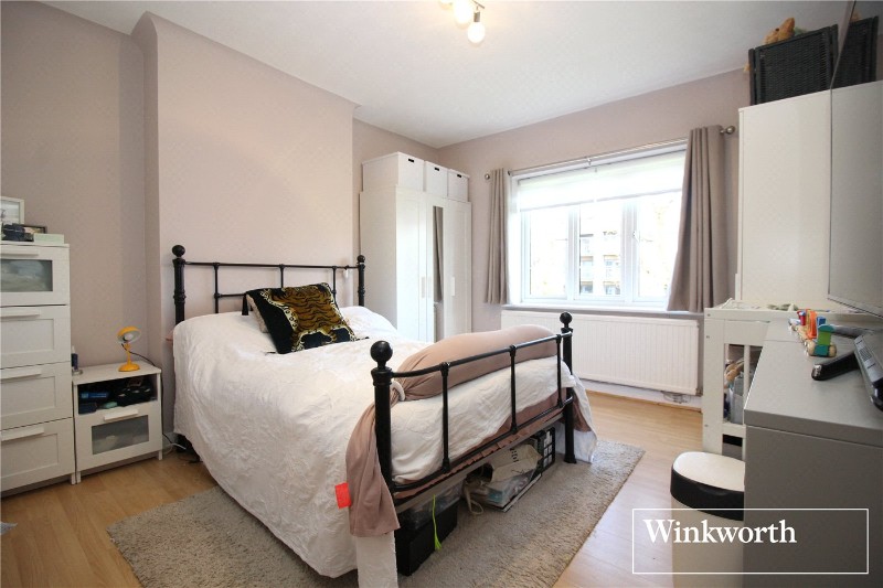 Deacons Hill Road, Elstree, Borehamwood, Hertfordshire, WD6