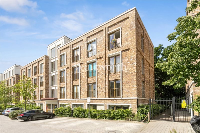 Apple Tree Road, London, N17