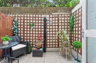 Essex Road, London, N1