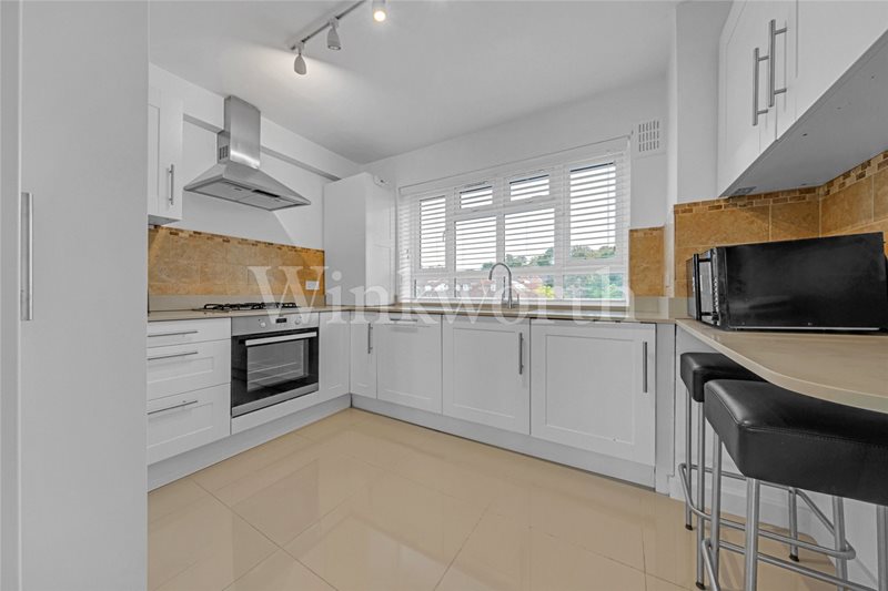 Finchley Road, London, NW11