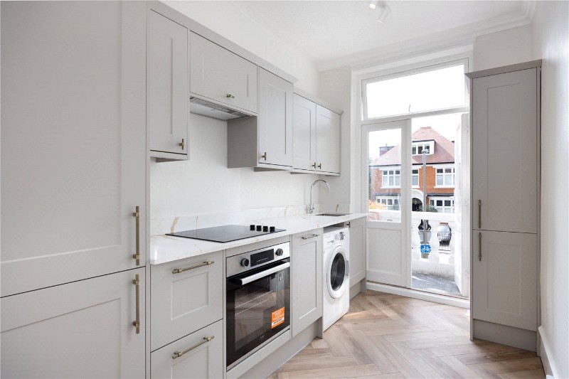 Hazlewell Road, London, SW15