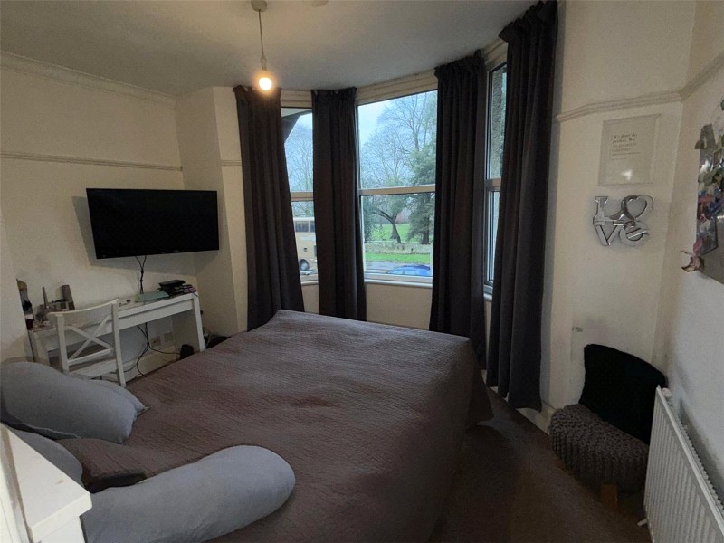 Queens Park Parade, Northampton, Northamptonshire, NN2