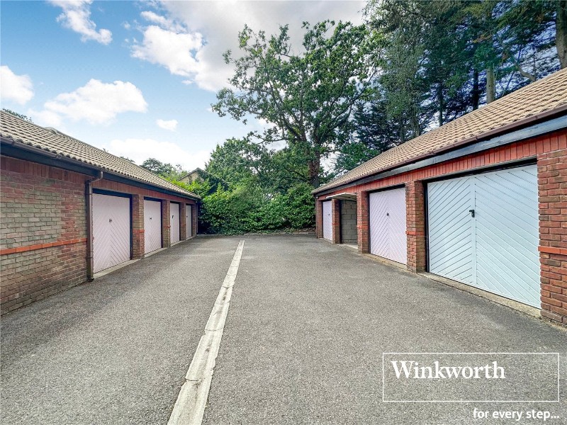 Ringwood Road, Ferndown, Dorset, BH22