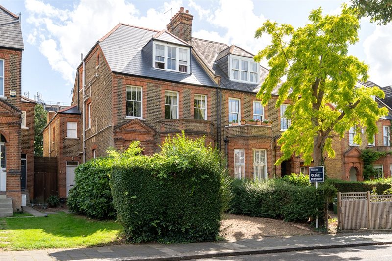Killieser Avenue, London, SW2