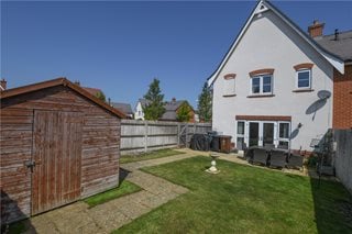 Diamond Jubilee Way, Wokingham, Berkshire, RG40