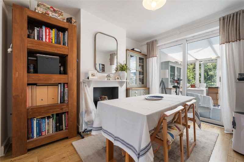 Sanderstead Road, London, E10