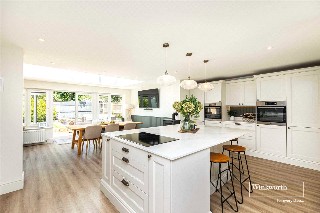 Tangmere Close, Mudeford, Christchurch, Dorset, BH23