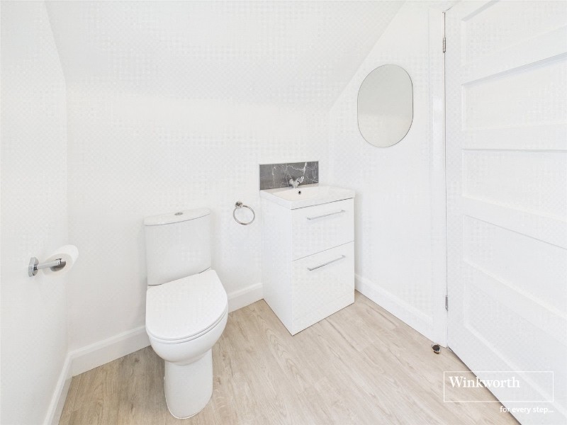 Meadow Way, London, NW9