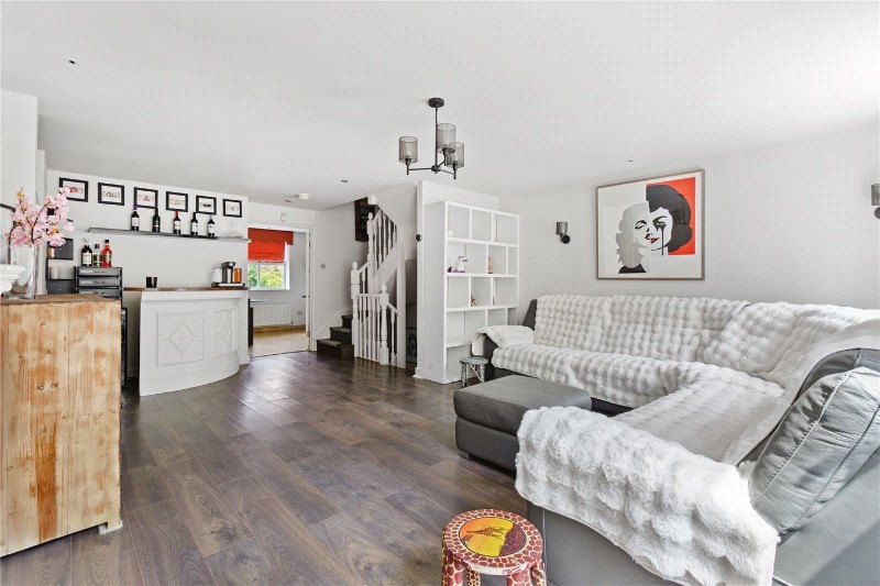 Lisle Close, London, SW17