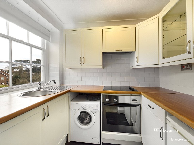 Heritage Court, Castle Hill, Reading, Berkshire, RG1