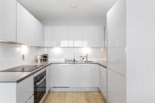 Summerstown, London, SW17