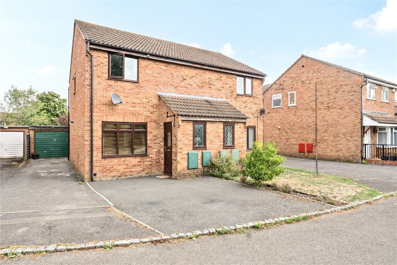 Wolsingham Way, Thatcham, Berkshire, RG19