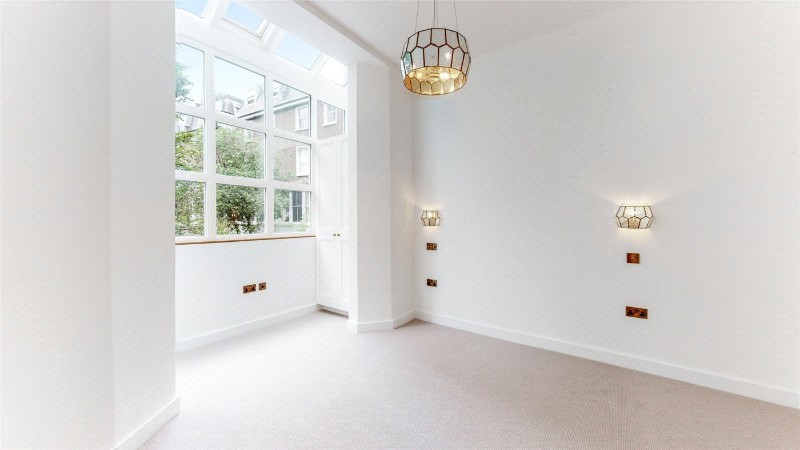 Westbourne Park Road, London, W11
