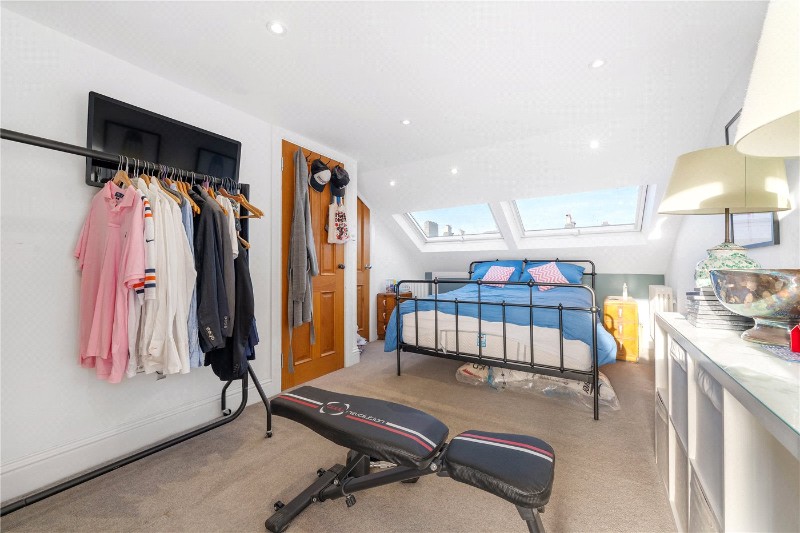 Henslowe Road, East Dulwich, London, SE22