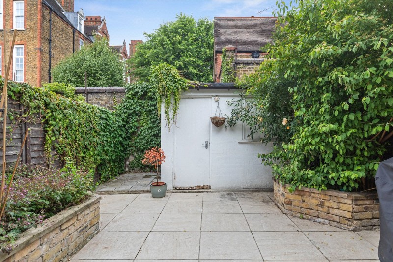 Leverson Street, London, SW16