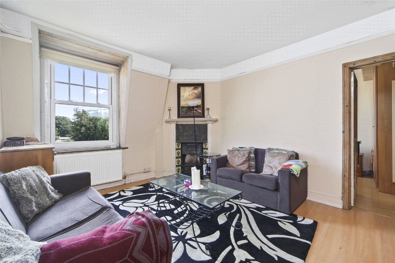 Evesham House, London, W12