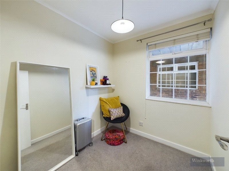 Walmers Court, Cranes Park, Surbiton, KT5