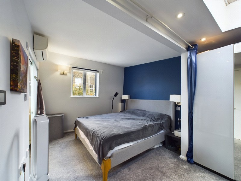Bridel Mews, London, N1