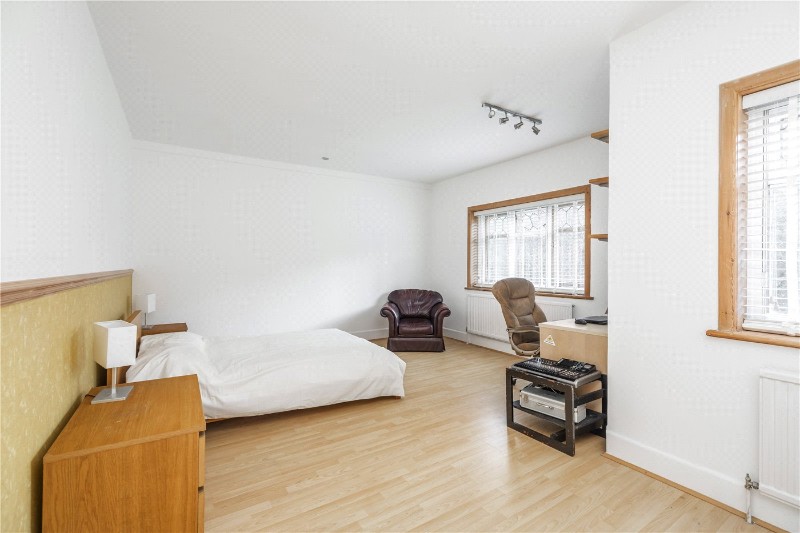 Canford Cliffs Road, Lower, Parkstone, Poole, BH13