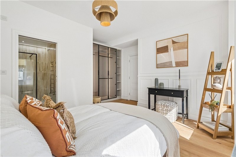 Nevern Square, London, SW5