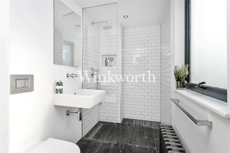 Fox Lane, London, N13