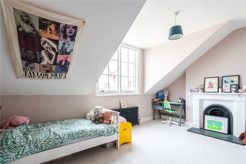Endymion Road, London, SW2