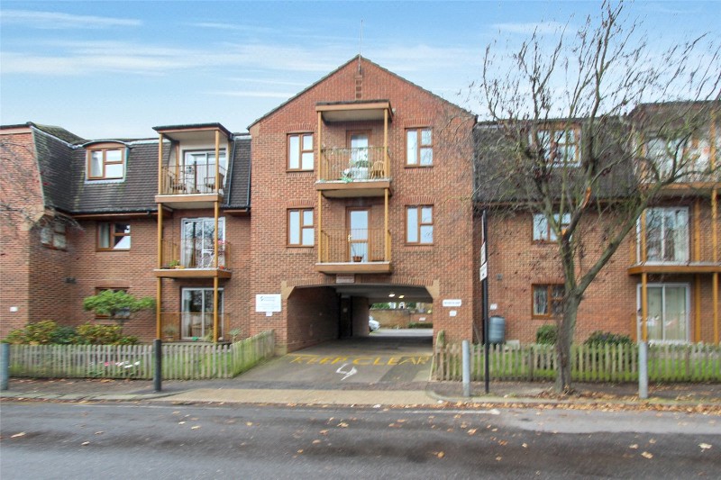 Chalkwell Park Drive, Leigh-on-Sea, Essex, SS9